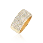 Diamond ring in gold