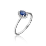 Sapphire and diamond ring in gold