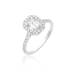 Diamond ring in gold