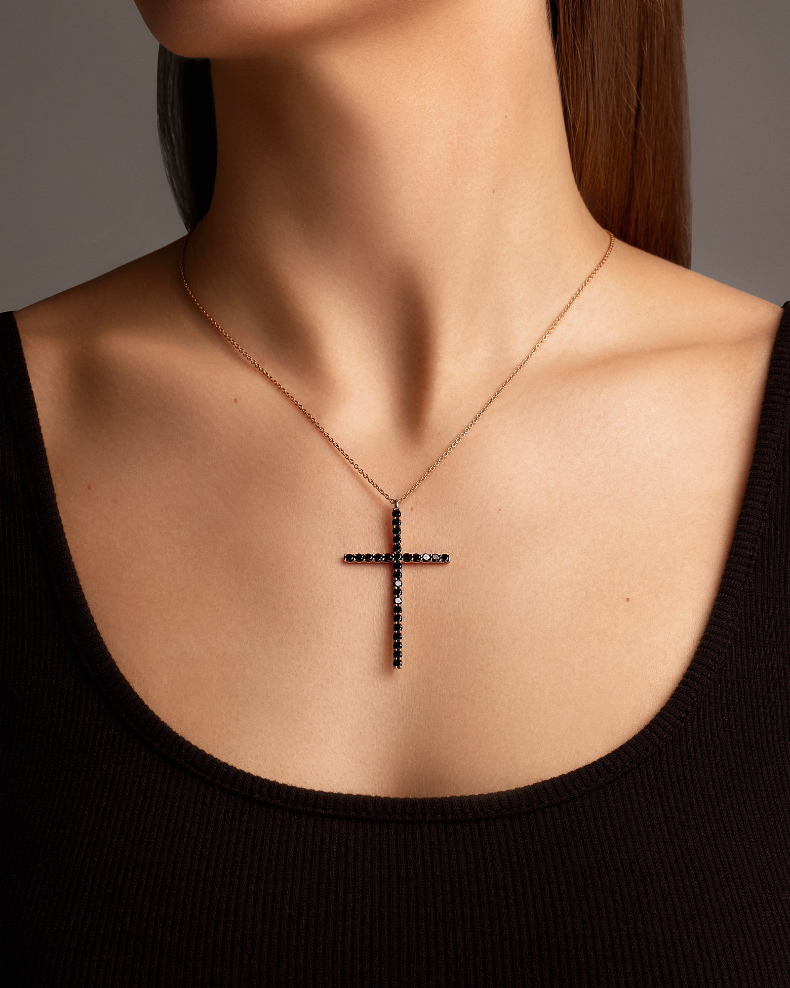 Black diamond cross necklace in gold Factory By Ribas