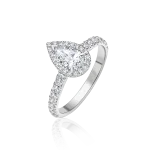 Diamond ring in gold