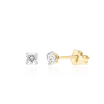 Diamond studs in gold