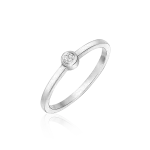 Diamond ring in gold