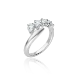 Diamond ring in gold