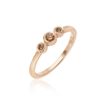 Cognac diamond ring in gold