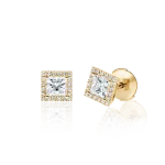 Princess shaped diamond earrings in gold